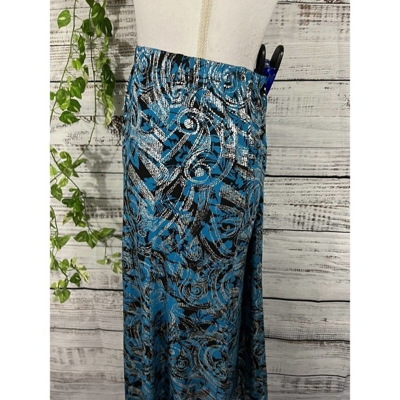 Anthony Skirt size Medium Blue Silver Black Swirls Long A Line Stretch Modest - Picture 9 of 12